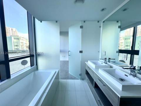 650 NE 32nd St 908, Miami FL - photo 17 of 20
