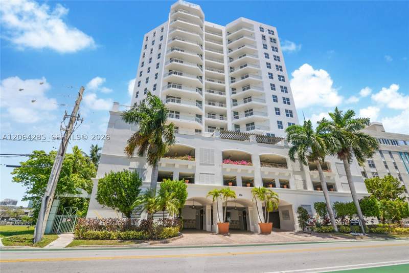 3 bedroom Condominium at 9751 E Bay Harbor Dr 8D, Carroll Walk Condo, Bay Harbor Islands — photo 2