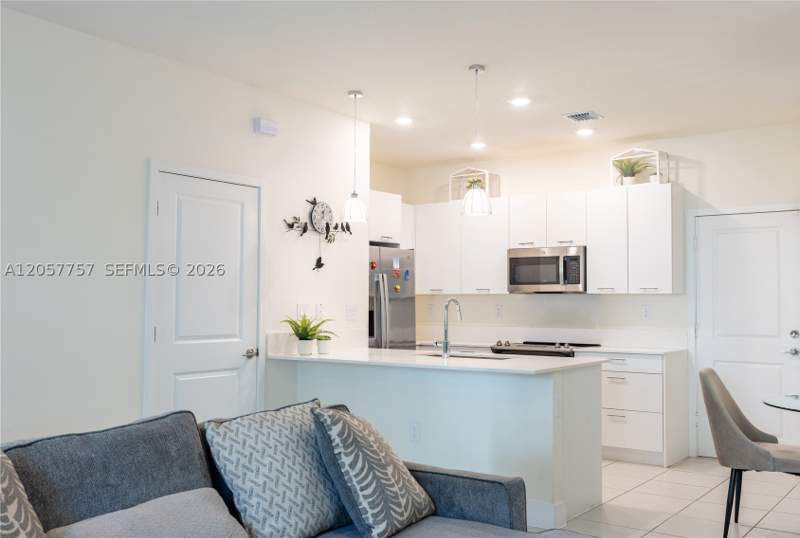 3 bedroom Townhouse at 4623 NW 83rd Pkwy, Downtown Doral South Phas, Doral — photo 5