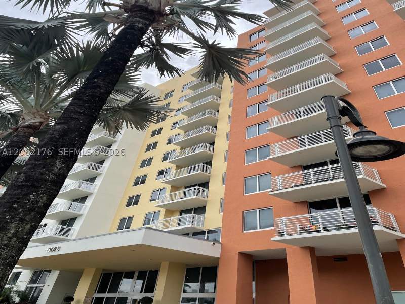 3 bedroom Condominium at 18800 NE 29th Ave 418, Venture At Aventura East, Aventura — photo 2