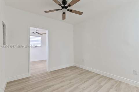 583 NW 47th Ter, Miami FL - photo 10 of 30