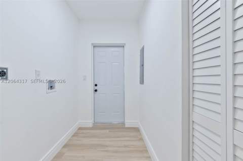 583 NW 47th Ter, Miami FL - photo 24 of 30