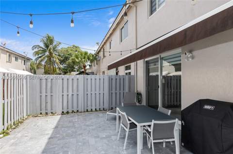5622 NW 112th Ct, Doral FL - photo 24 of 46