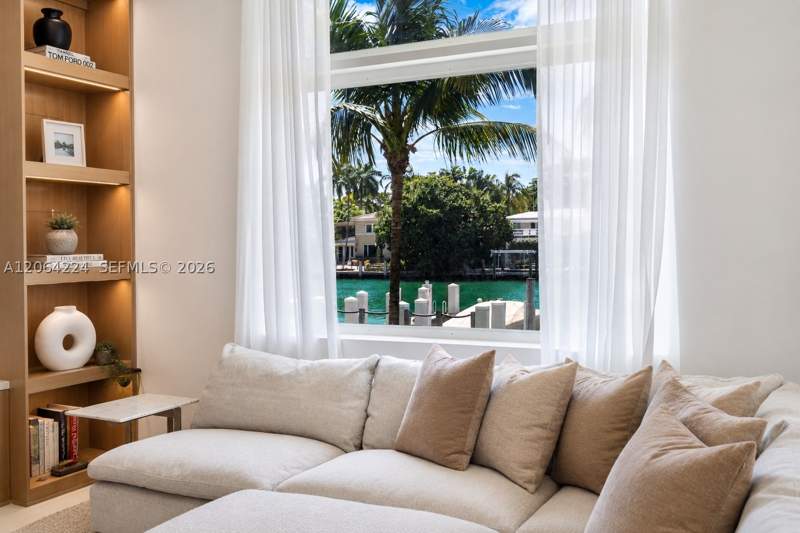 4 bedroom Townhouse at 6203 Laguna Path N, Aqua At Allison Island, Miami Beach — photo 4