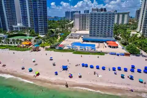 19201 Collins Ave 540, Sunny Isles Beach FL - photo 6 of 18