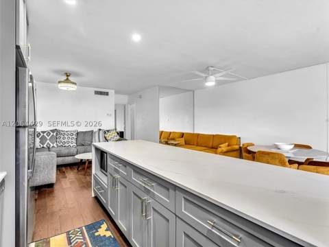 15 NW 204th St 30, Miami Gardens FL - photo 12 of 25