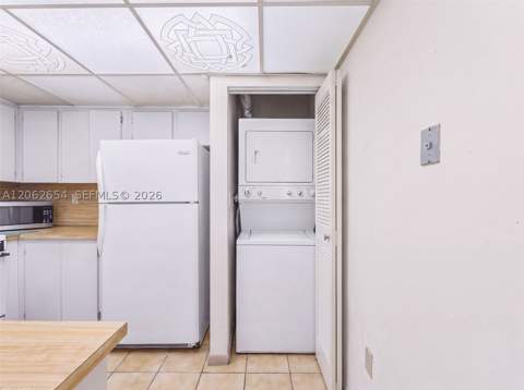 291 W Park Dr 9-201, Miami FL - photo 11 of 33