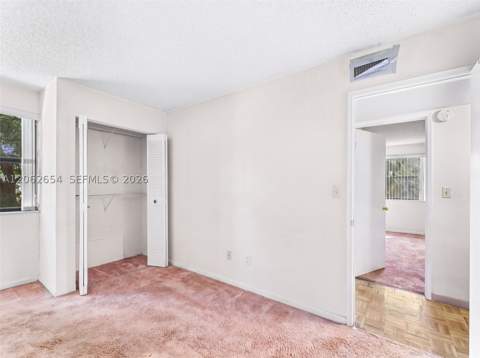 291 W Park Dr 9-201, Miami FL - photo 19 of 33