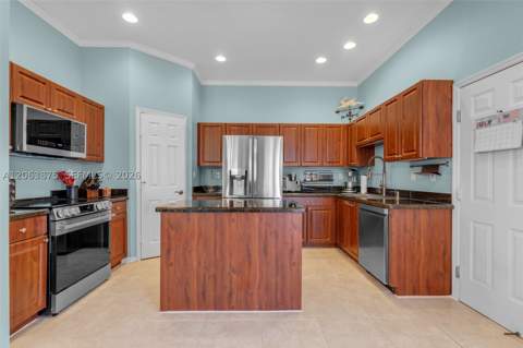 2390 SE 17th Ter, Homestead FL - photo 14 of 50
