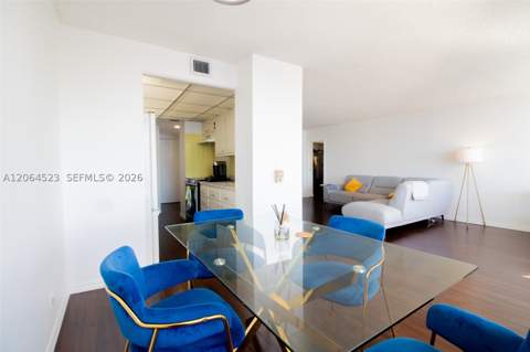 250 174th St 1201, Sunny Isles Beach FL - photo 11 of 30