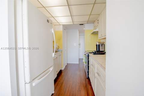 250 174th St 1201, Sunny Isles Beach FL - photo 16 of 30