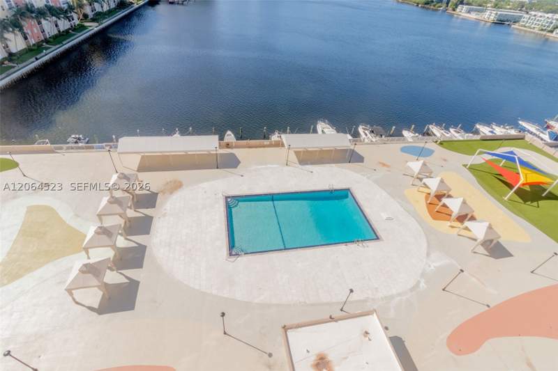 1 bedroom Condominium at 250 174th St 1201, Winston Towers 100 Condo, Sunny Isles Beach — photo 5