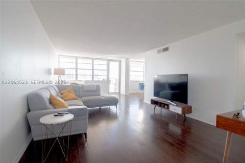 250 174th St 1201, Sunny Isles Beach FL - photo 8 of 30