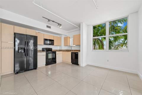 3180 SW 22nd Ter 601, Miami FL - photo 6 of 20