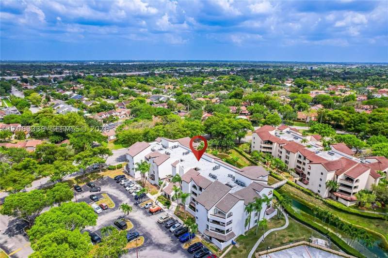 3 bedroom Condominium at 9140 SW 123rd Ct 203Q, Kenland Pointe Condo II, Miami — photo 3