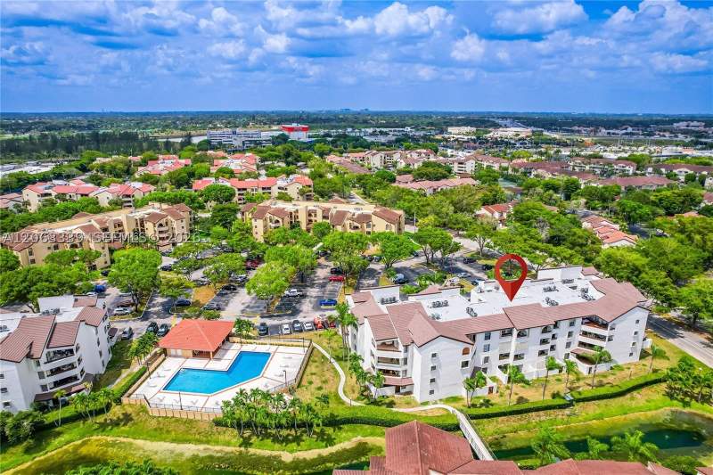 3 bedroom Condominium at 9140 SW 123rd Ct 203Q, Kenland Pointe Condo II, Miami — photo 4