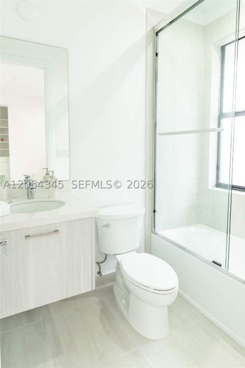 4311 NW 82nd Ave, Doral FL - photo 24 of 31
