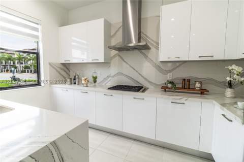 4311 NW 82nd Ave, Doral FL - photo 7 of 31