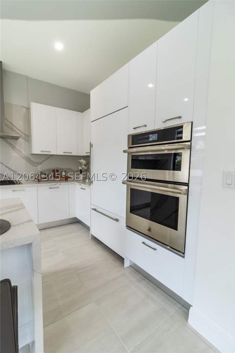 4311 NW 82nd Ave, Doral FL - photo 8 of 31
