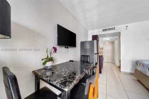 19201 N Collins Ave 1117, Sunny Isles Beach FL - photo 13 of 22