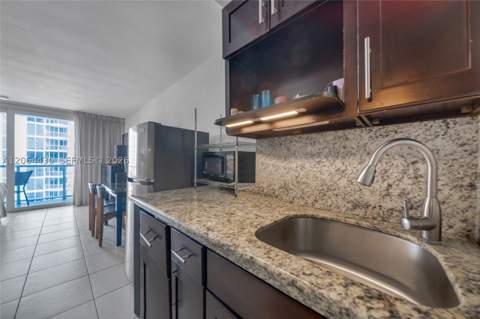 19201 N Collins Ave 1117, Sunny Isles Beach FL - photo 14 of 22