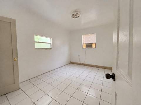 445 NE 163rd Street, Miami FL - photo 7 of 9
