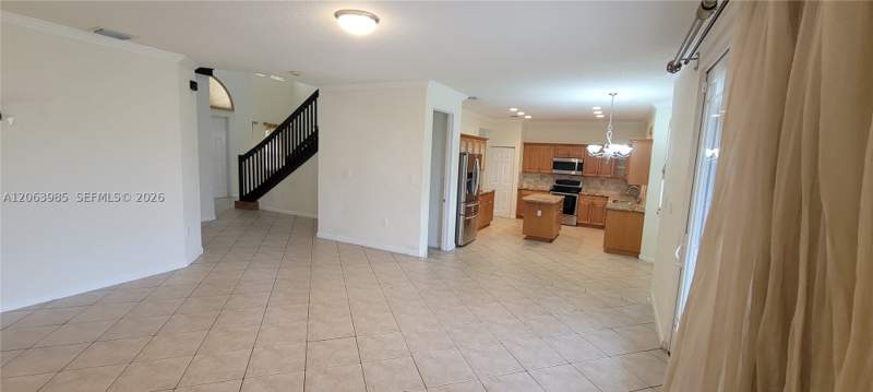 4 bedroom SingleFamilyResidence at 8765 SW 208th St, Cantamar, Cutler Bay — photo 4