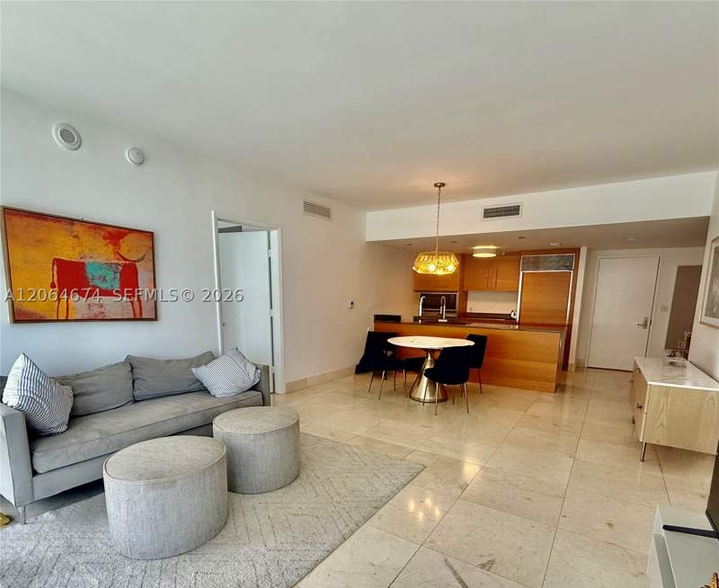 2 bedroom Condominium at 475 Brickell Ave 1609, Iconbrickell Condo No 1, Miami — photo 3