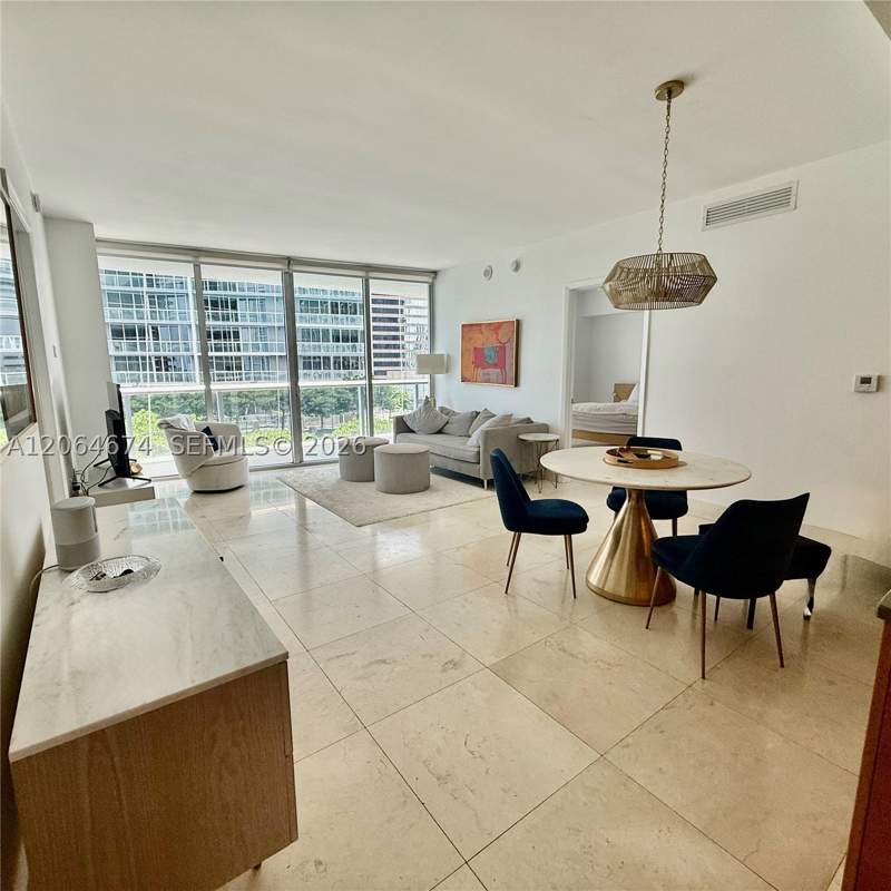 2 bedroom Condominium at 475 Brickell Ave 1609, Iconbrickell Condo No 1, Miami — photo 4