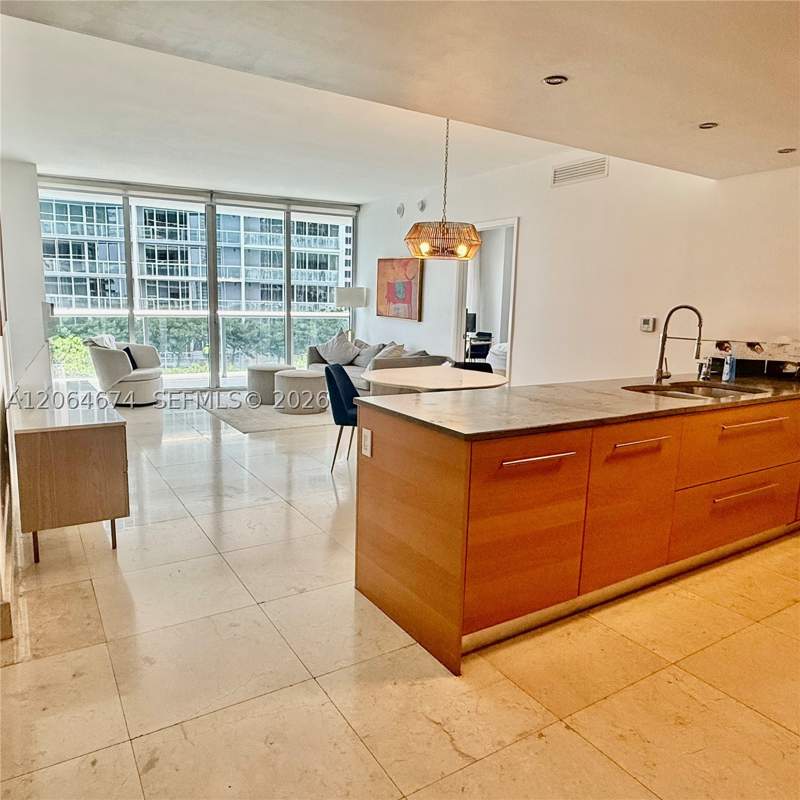 2 bedroom Condominium at 475 Brickell Ave 1609, Iconbrickell Condo No 1, Miami — photo 5