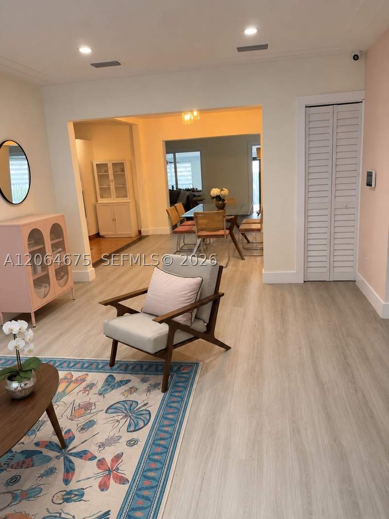 2 bedroom SingleFamilyResidence at 1525 SW 19th Ter, Osceola Groves, Miami — photo 2