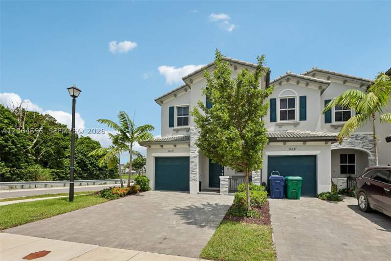 3 bedroom Townhouse at 16251 SW 291st St, Stein Assemblage, Homestead — photo 2