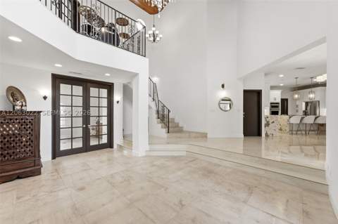8215 Grand Canal Dr, Miami FL - photo 13 of 40