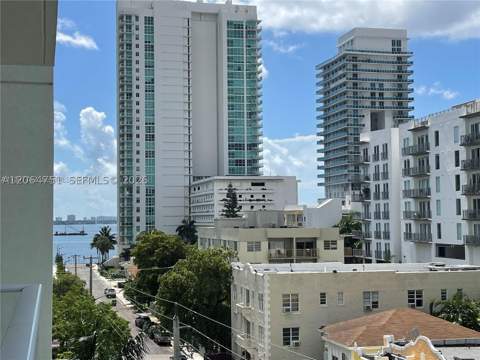 321 NE 26th St 512, Miami FL - photo 23 of 33