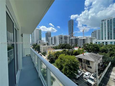 321 NE 26th St 512, Miami FL - photo 24 of 33