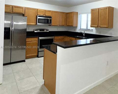 22441 SW 88th Pl 201-5, Cutler Bay FL - photo 8 of 19