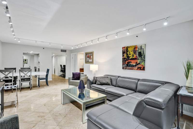 2 bedroom Condominium at 1717 N Bayshore Drive A-1041, Venetia Condo, Miami — photo 3