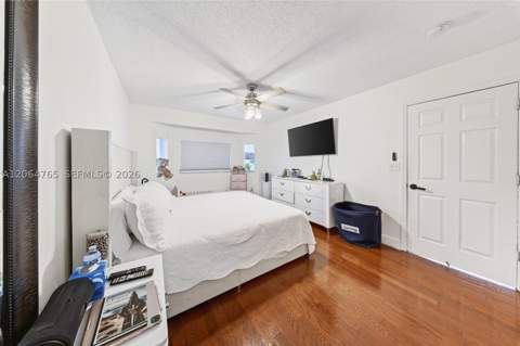 14137 SW 164th Ter, Miami FL - photo 23 of 35