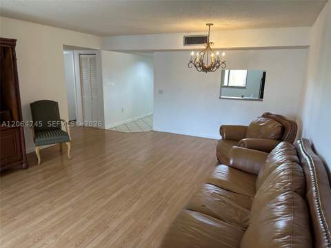 8415 SW 107th Ave 303W, Miami FL - photo 7 of 34