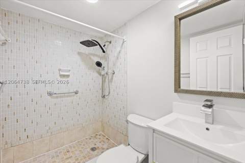 447 NE 195 th St 414, Miami FL - photo 7 of 18