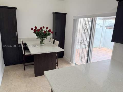 2854 W 75th Ter, Hialeah FL - photo 12 of 15