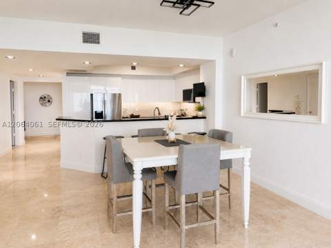 14951 Royal Oaks Ln 1501, North Miami FL - photo 10 of 66