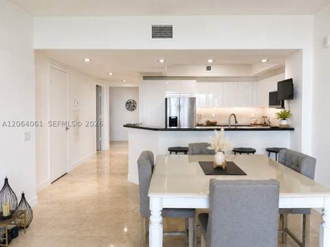 14951 Royal Oaks Ln 1501, North Miami FL - photo 9 of 66