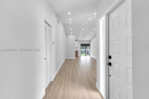 2523 W 65th St, Hialeah FL - photo 15 of 44
