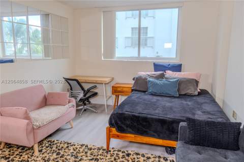 401 Ocean Dr 222 (with Parking), Miami Beach FL - photo 15 of 18