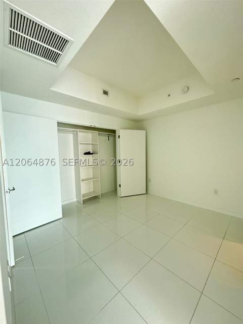 851 NE 1st Ave 4006, Miami FL - photo 13 of 40