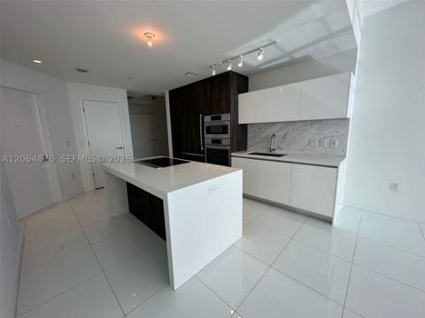 851 NE 1st Ave 4006, Miami FL - photo 18 of 40