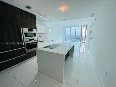 851 NE 1st Ave 4006, Miami FL - photo 20 of 40