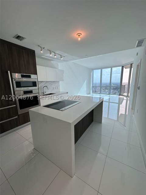 851 NE 1st Ave 4006, Miami FL - photo 22 of 40