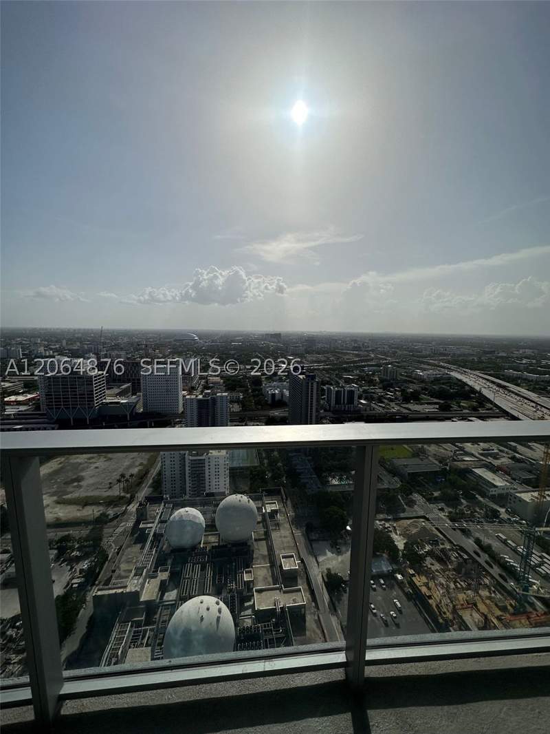 1 bedroom Condominium at 851 NE 1st Ave 4006, Paramount Miami Worldcent, Miami — photo 4